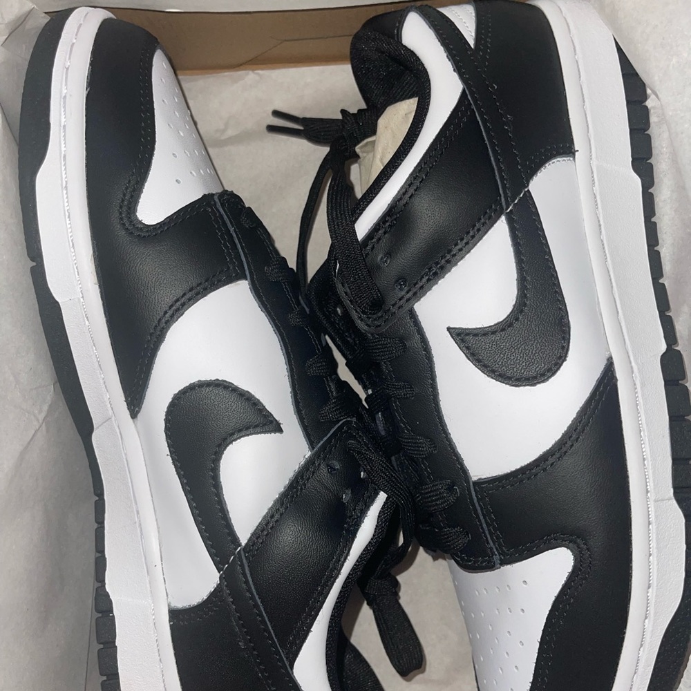 SOLD ALREADY!!!!! Sorry Nike Dunk Low Retro
White Black Panda (2021) - Picture 1 of 5